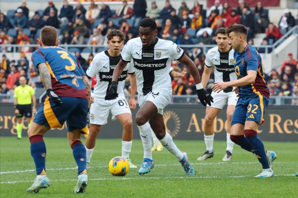 Nhận định soi kèo Parma vs AS Roma lúc 00h00 ngày 17/2/2025 nhan-dinh-soi-keo-parma-vs-as-roma-luc-00h00-ngay-17-2-2025-1