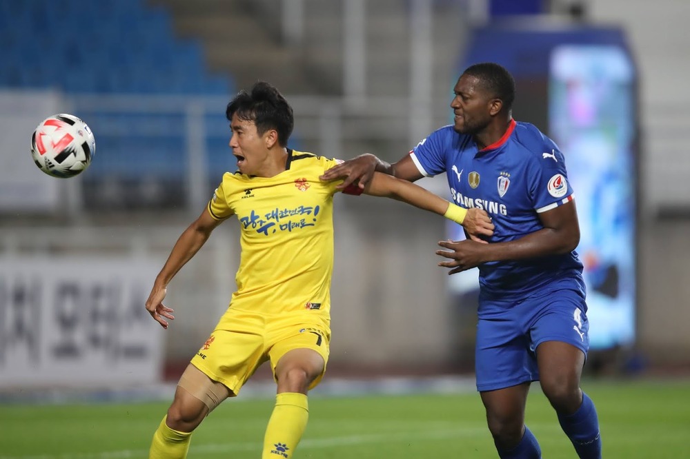 Nhận định soi kèo Suwon vs Gwangju lúc 17h30 ngày 18/7/2025